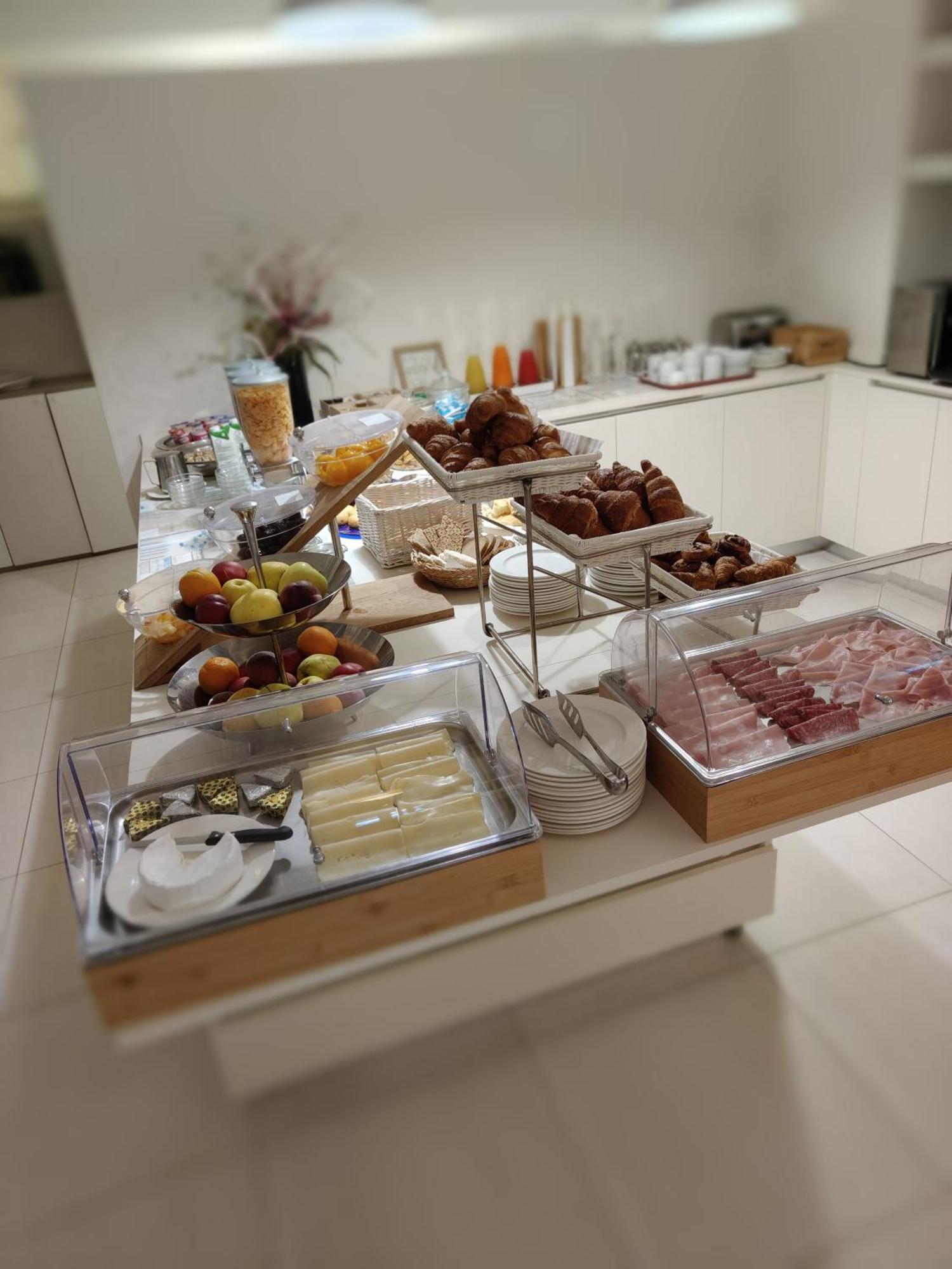 Hotel Ausonia Фоллоника Экстерьер фото